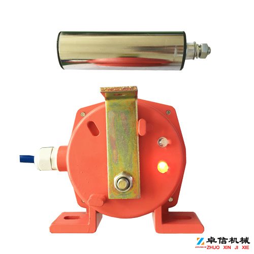 跑偏開關(guān)PLQ-R防護(hù)等級(jí)IP54水泥廠跑偏開關(guān)供應(yīng) 跑偏開關(guān)PLQ-R防護(hù)等級(jí)IP54水泥廠跑偏開關(guān)供應(yīng)
